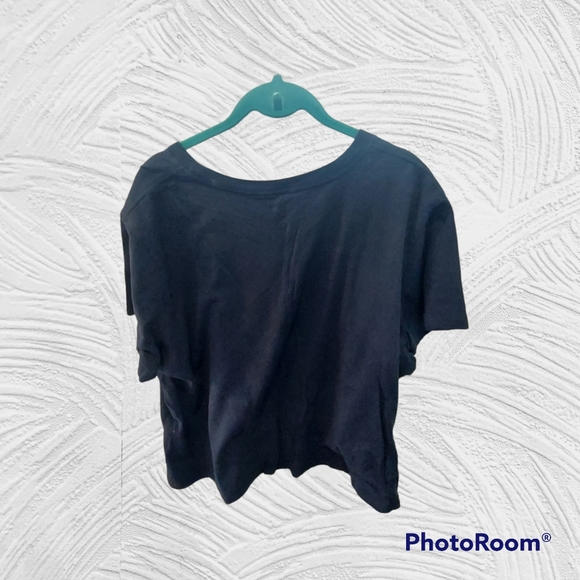 *5/$25 Disneyland Navy Blue Mickey Tee Shirt - Picture 2 of 3